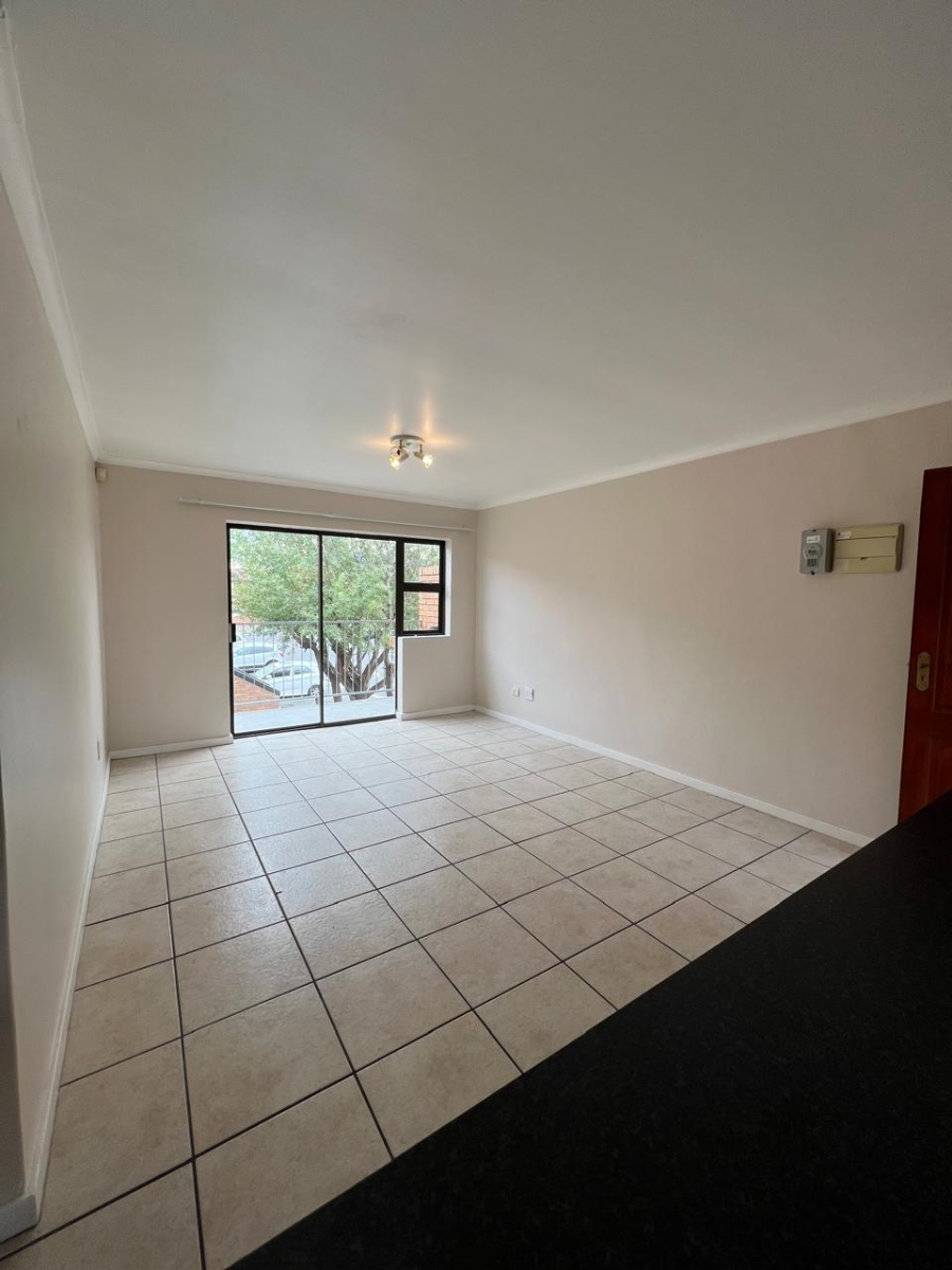 To Let 2 Bedroom Property for Rent in Sea Breeze Western Cape